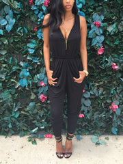 CUTE V JUMPSUIT