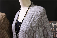 The new autumn/winter bat sleeve long sleeve twist cardigan sweater coat