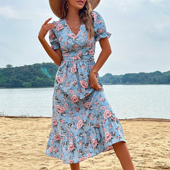 Fashion women's V-neck seaside holiday dress