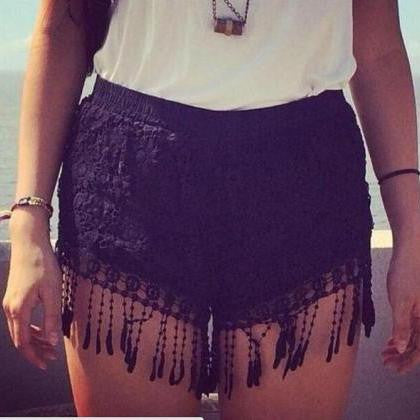 A99947 HOT LACE SHORTS