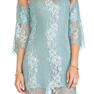FAKE ONE WORD LACE DRESS